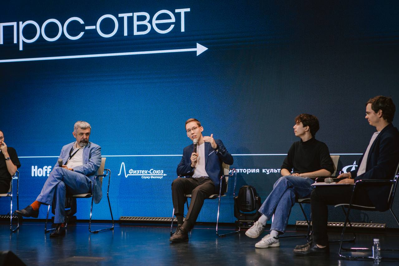Антон на премьере фильма